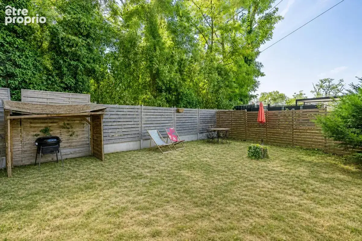 Loft de 200 m²/ Triple séjour/ Jardin / 2 parking / Bas Plateau - photo 11