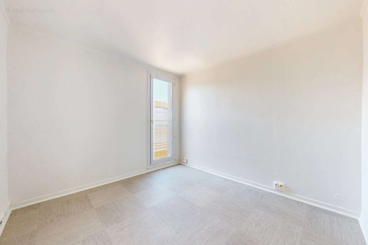 Appartement à COULOMMIERS