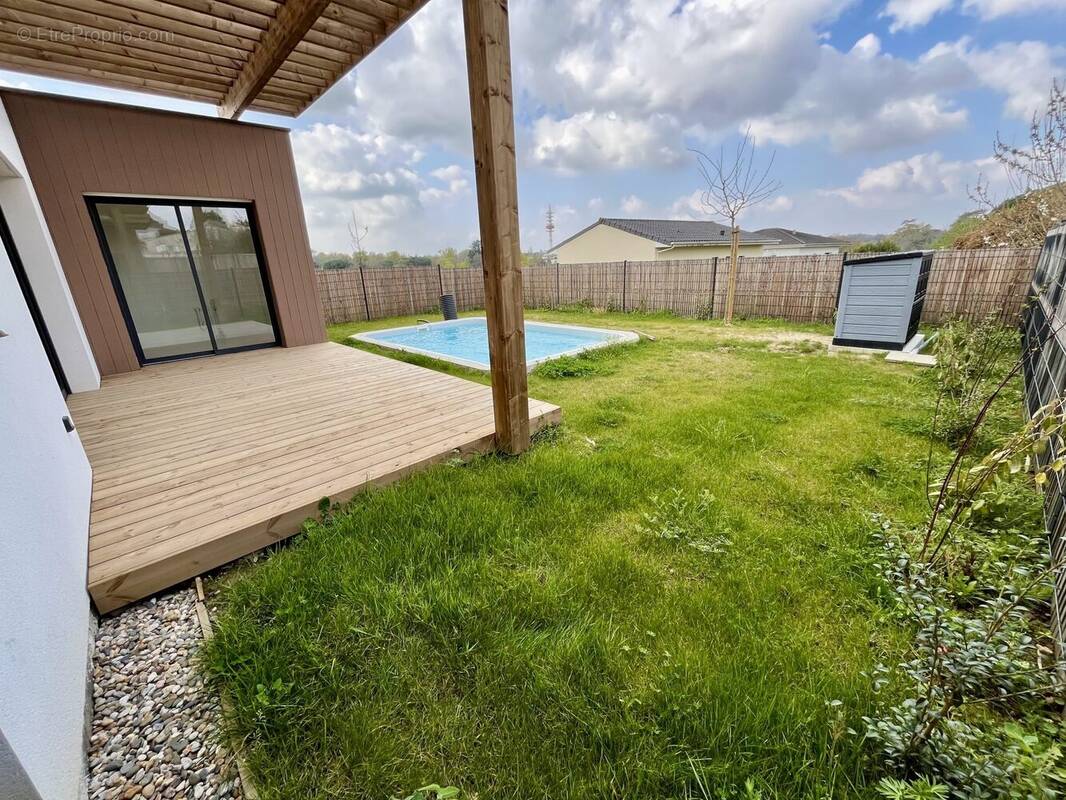 Maison à ARTIGUES-PRES-BORDEAUX