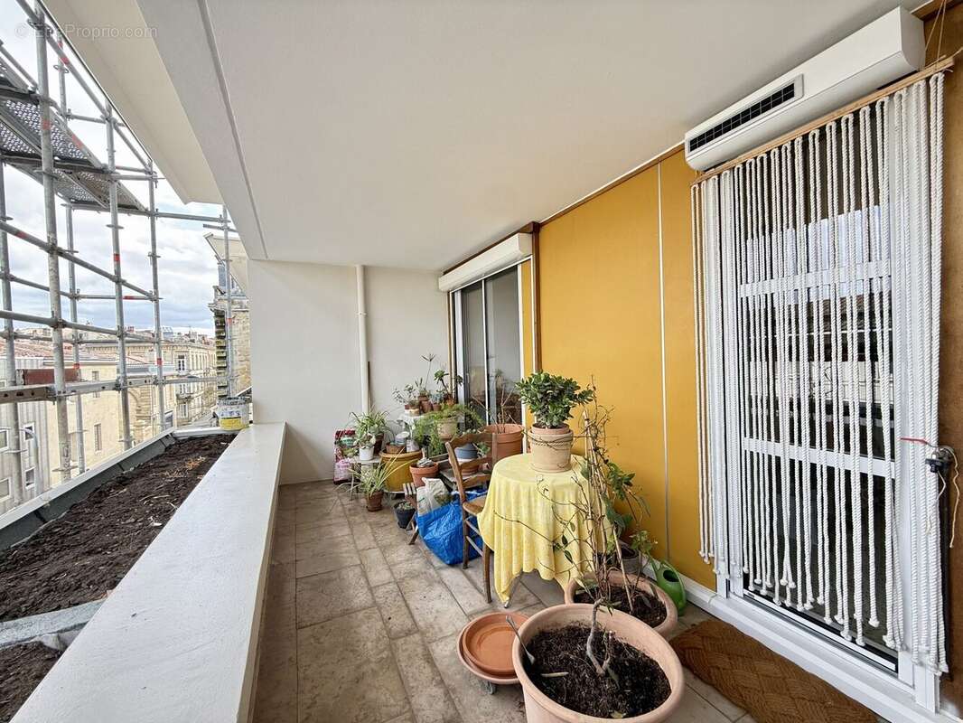 Appartement à BORDEAUX