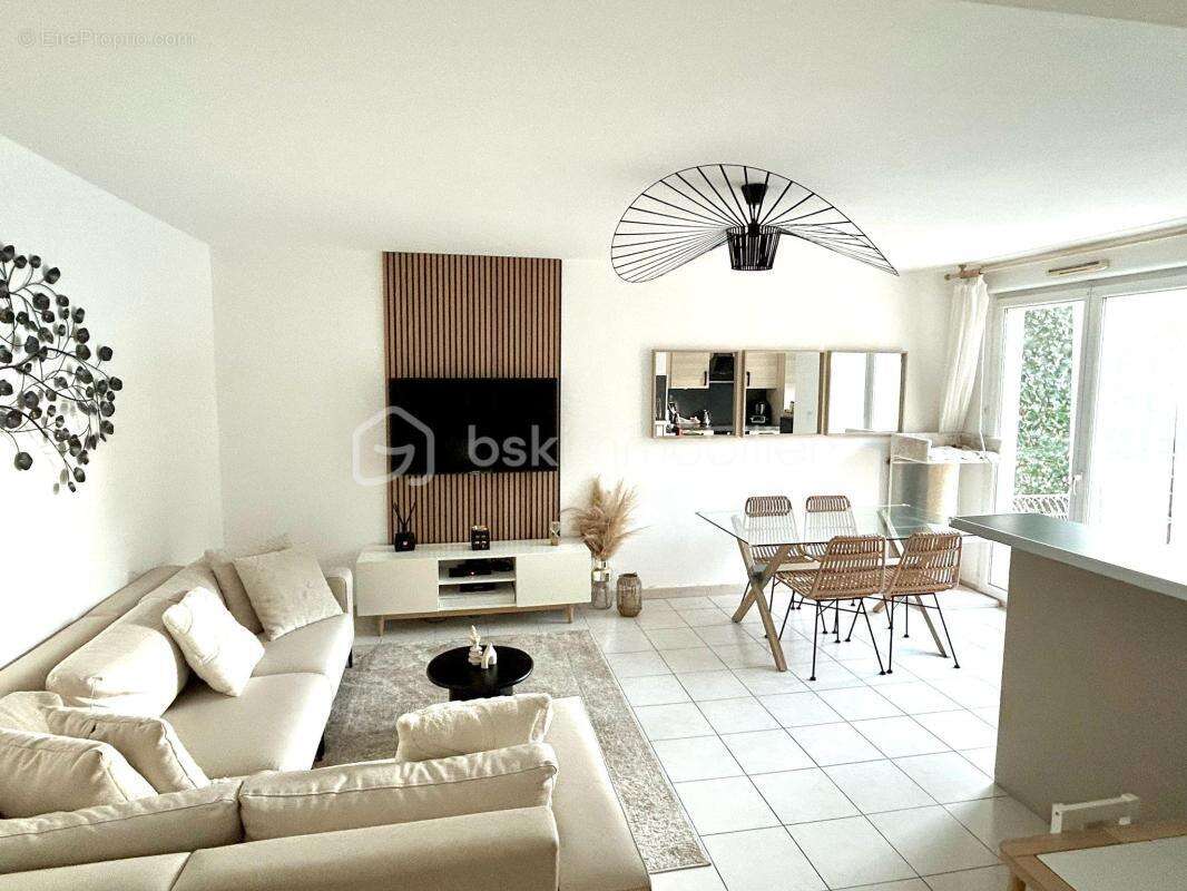 Appartement moderne avec parking et piscine - photo 2