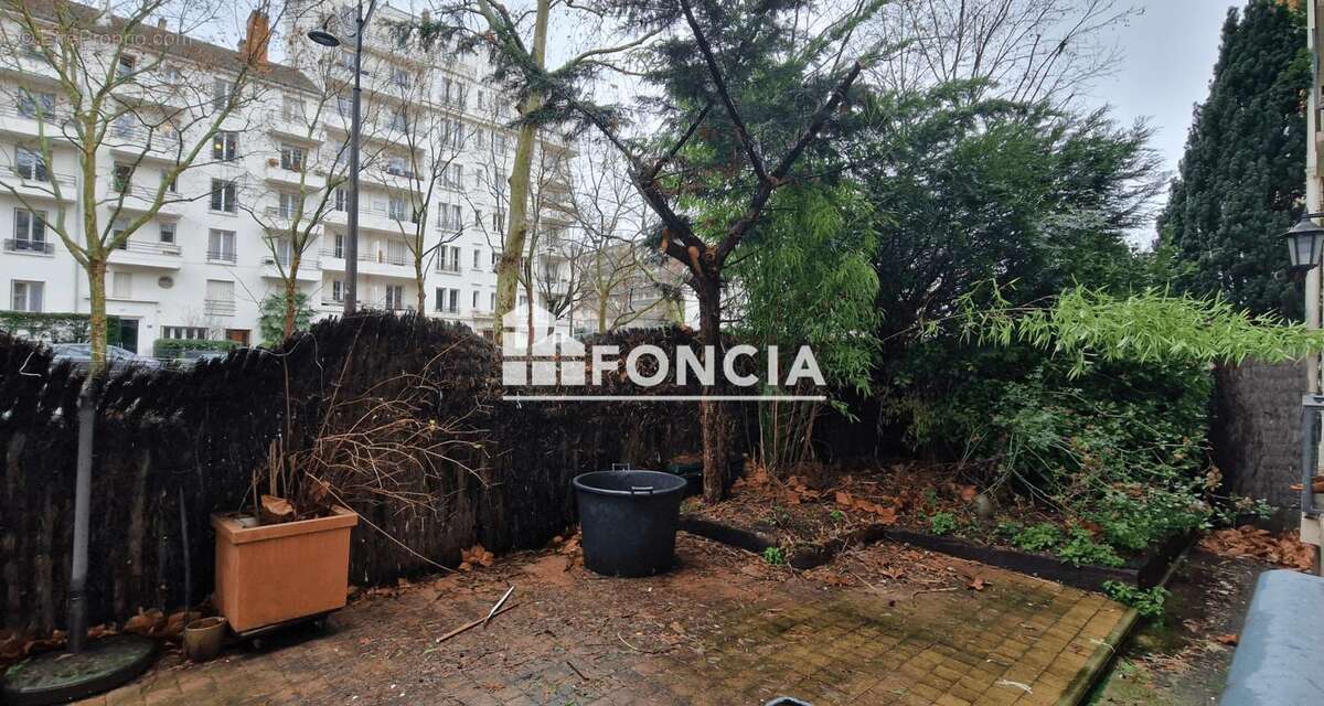 Appartement à PARIS-12E