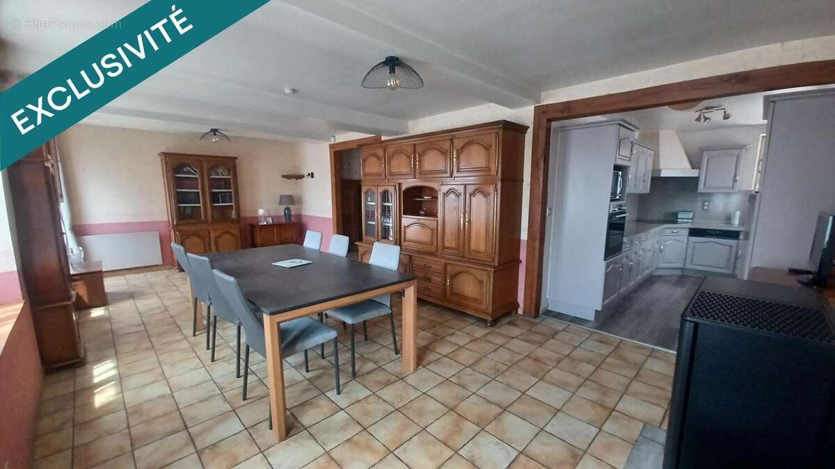 Appartement 262 m² à Bellegarde  - photo 3