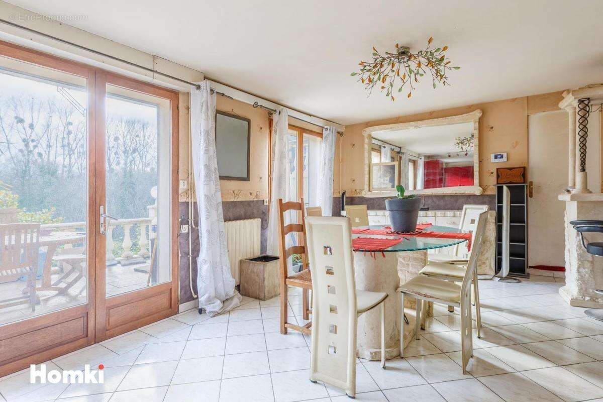 Maison à OSNY