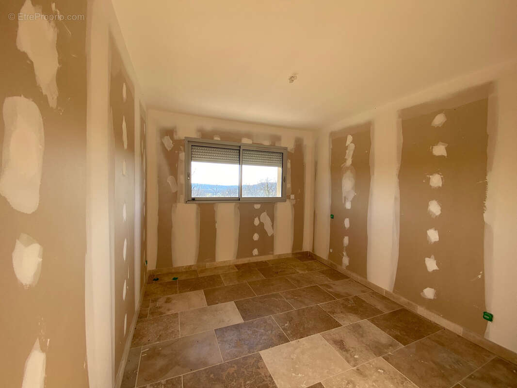 Maison à PUY-L'EVEQUE