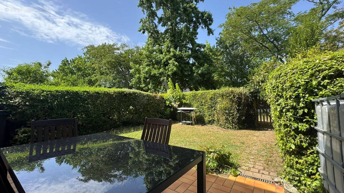 Maison à LA CHAPELLE-SUR-ERDRE