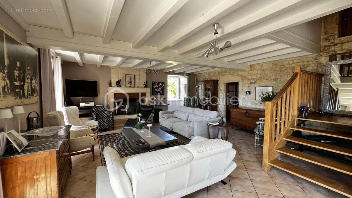 Maison à BALANZAC