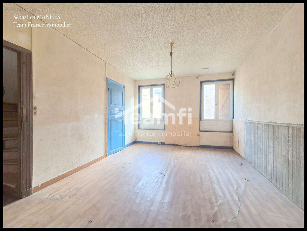 Appartement à THIERS