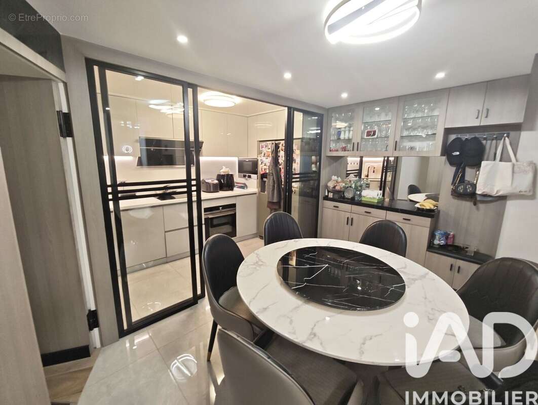 Photo 2 - Appartement à LE RAINCY