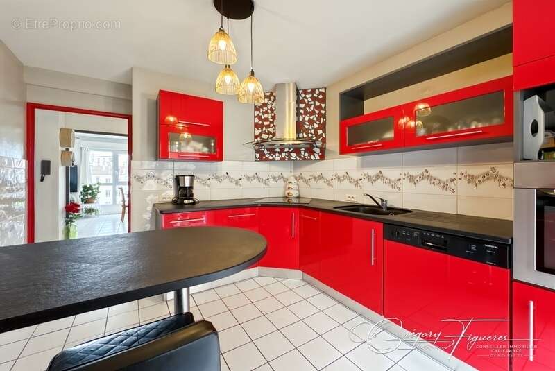Appartement à SAINT-ETIENNE