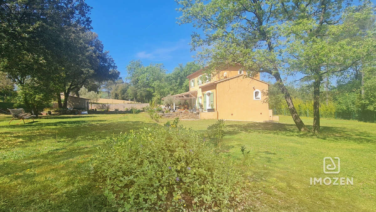 Maison à LA CELLE
