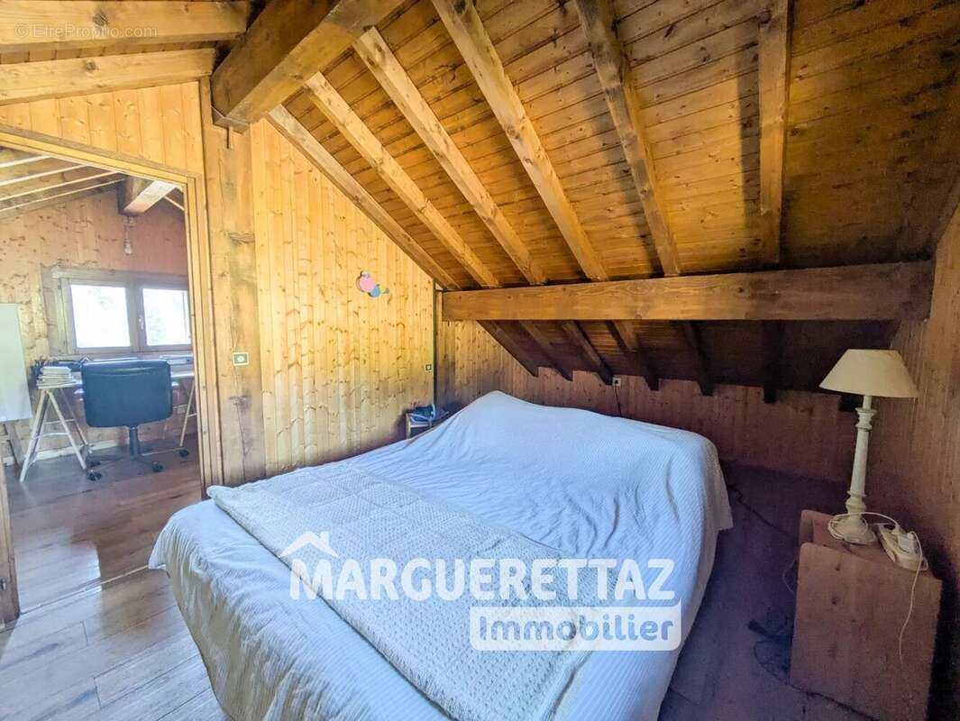 Maison à BOGEVE