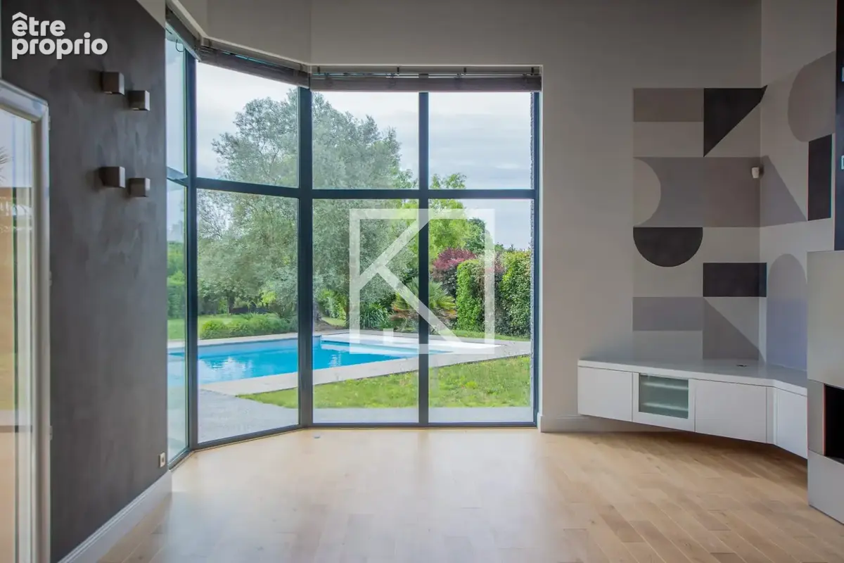 Maison 8 pièces 221 m² à vendre à Andard (49800) - photo 2