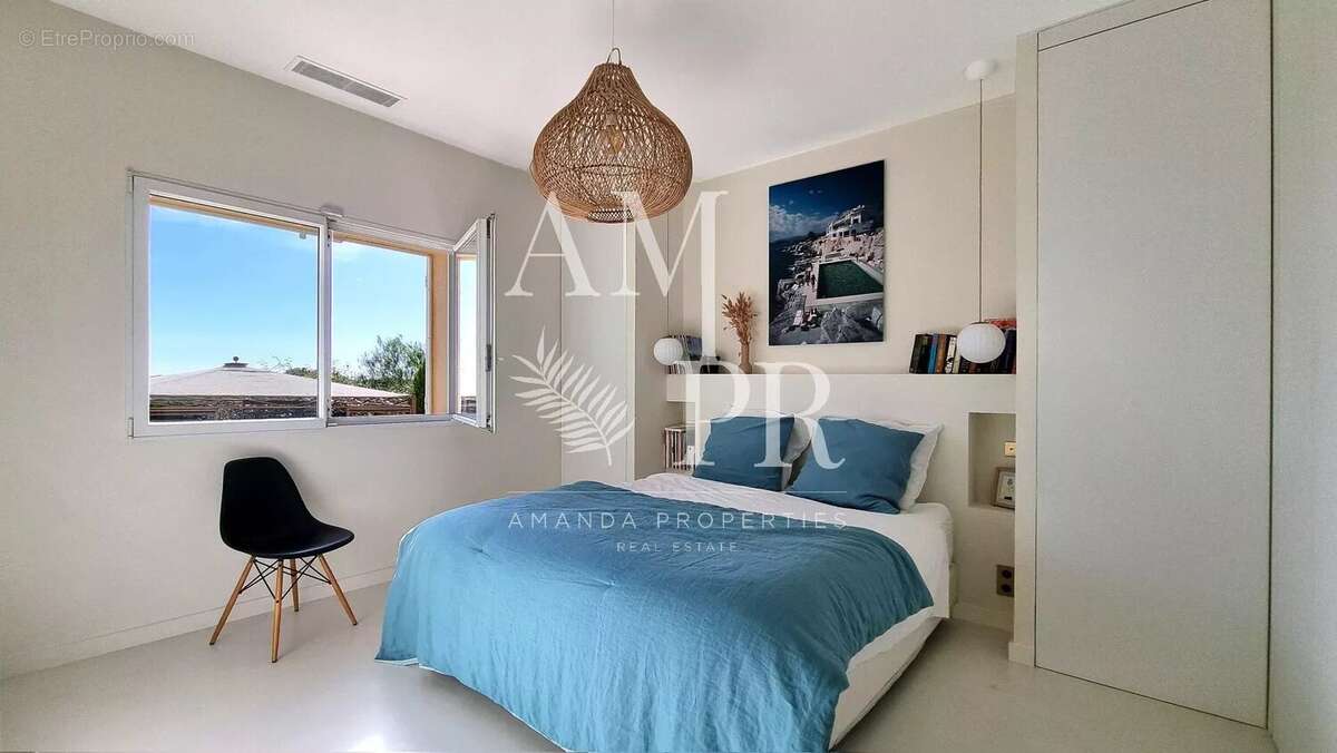 Villa plain pied-vue mer- interieur moderne - photo 11