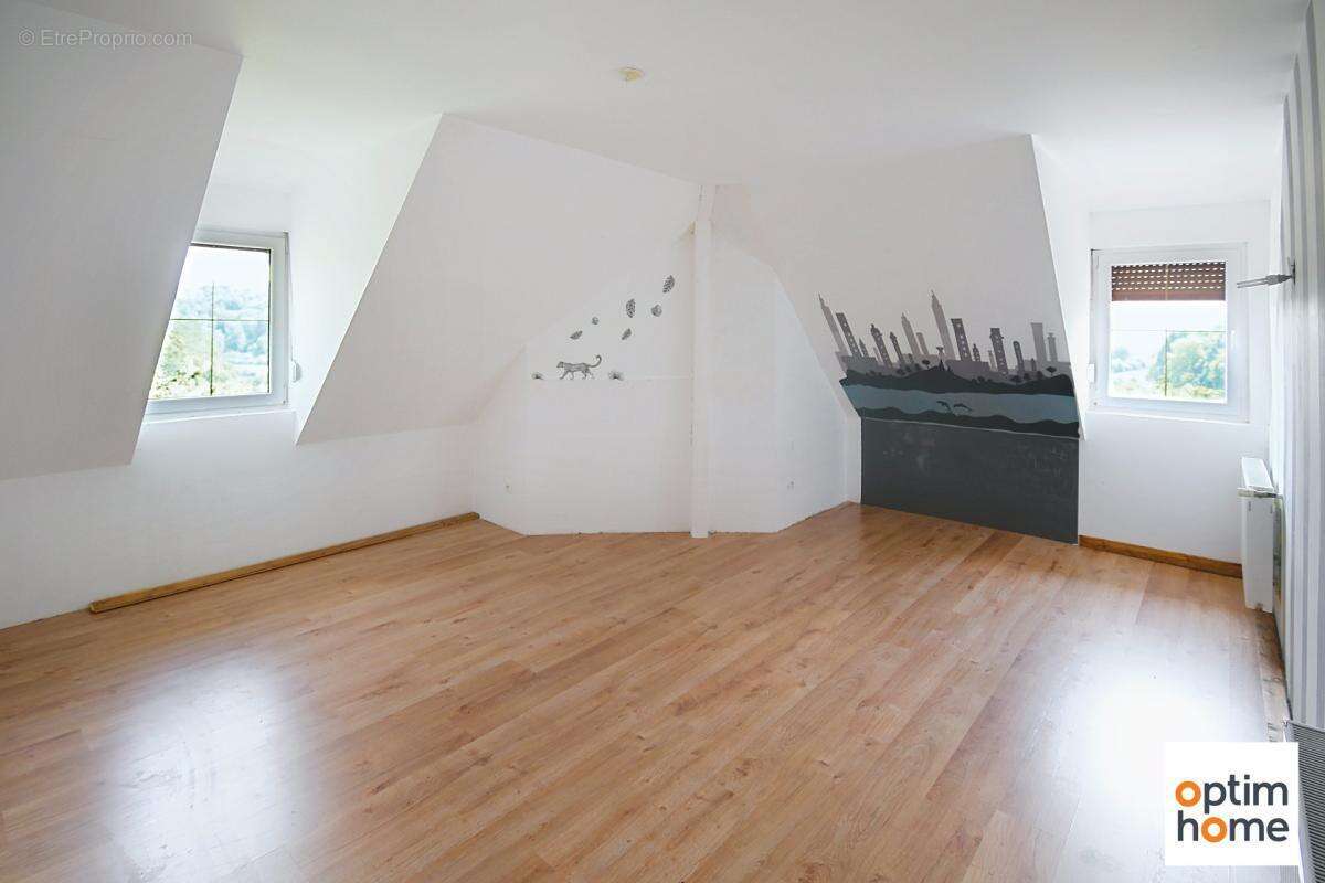 Tres belle maison individuelle - 4 chambres - 2 salles de bain - 2 garages - terrain de 25 ares - photo 36