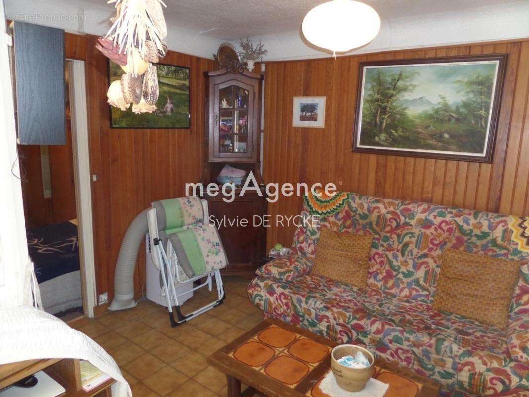 Maison à PONT-SUR-YONNE