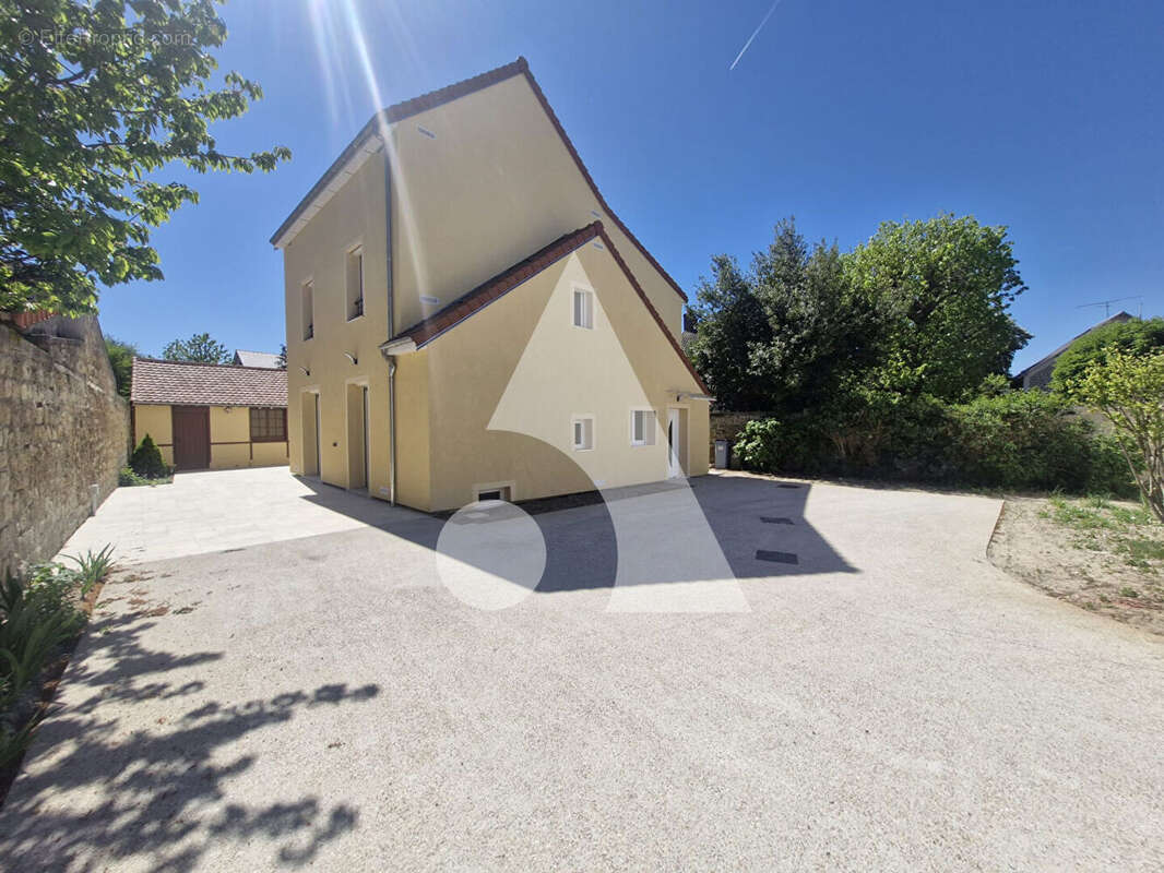Maison à L'ISLE-ADAM