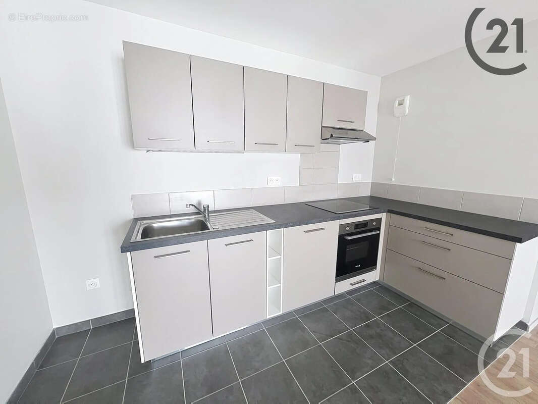Appartement 67 m² à Auxerre  - photo 2
