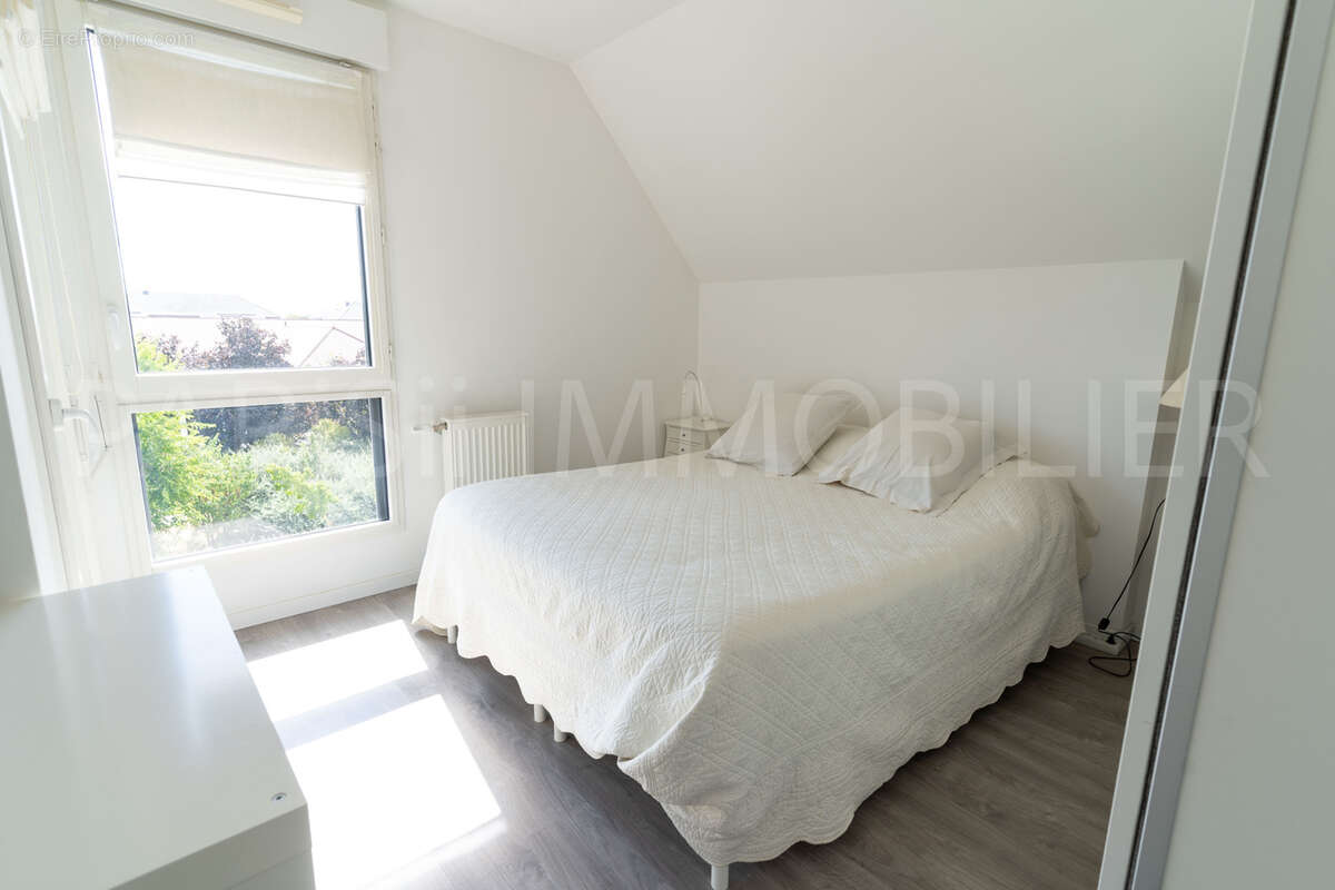 Appartement duplex 4 pièces de 95,76m2 au sol - Secteur Bois-Rochefort - Cormeilles-en-Parisis - photo 7