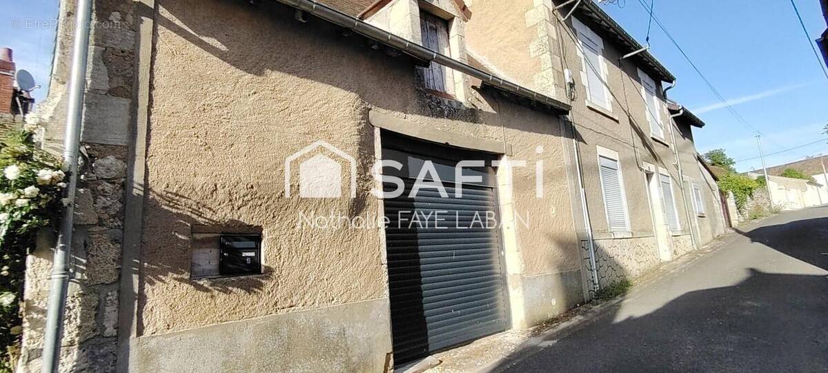 Photo 1 - Maison à SAINT-PIERRE-DE-MAILLE