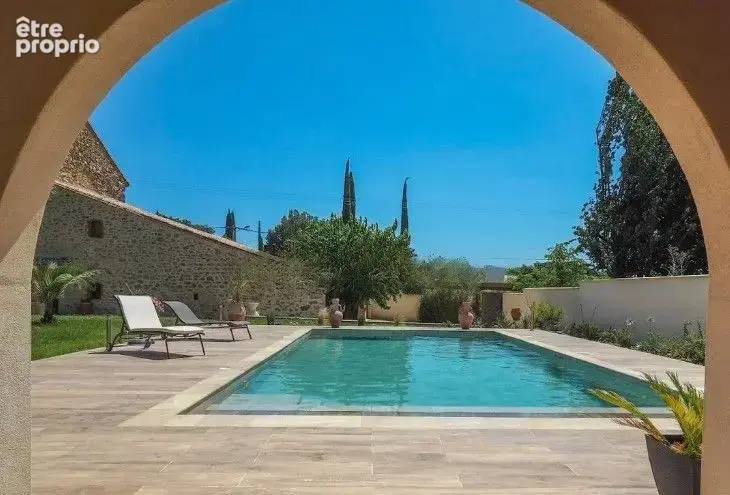 Mas de caractère à Vendre - photo 3
