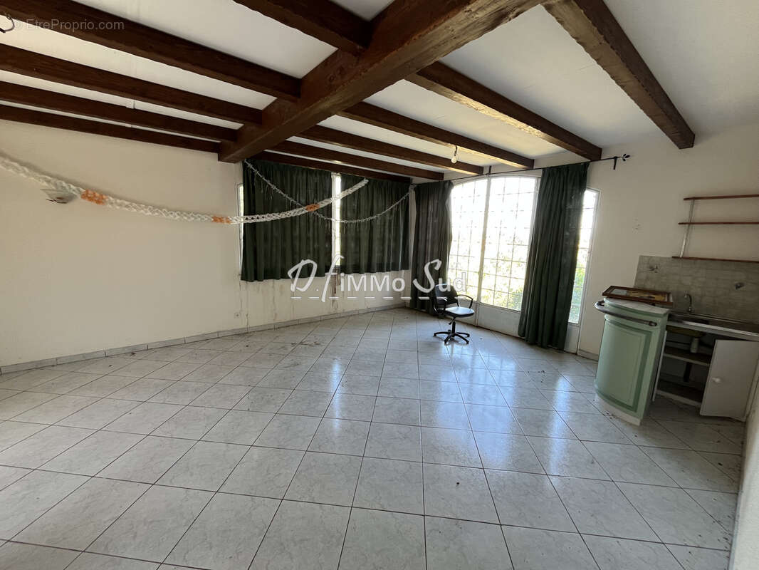 Maison T4 - 4 faces sur terrain exceptionnel de 4 400 m2 à Narbonne - photo 15