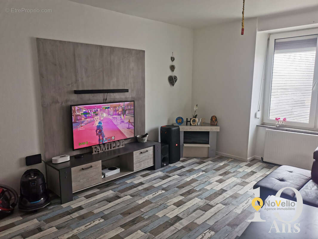 Appartement T4 - Appartement à BEHREN-LES-FORBACH