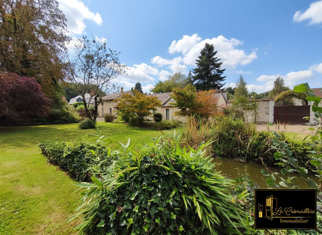 Maison à ROCHEFORT-EN-YVELINES