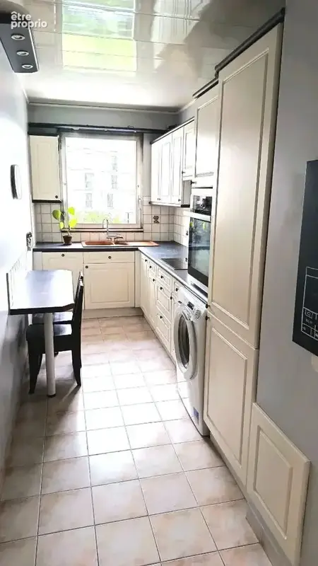 PARIS 14ème arrondissement, Cité Universitaire, 2 Pièces 50m² avec balcon - photo 8