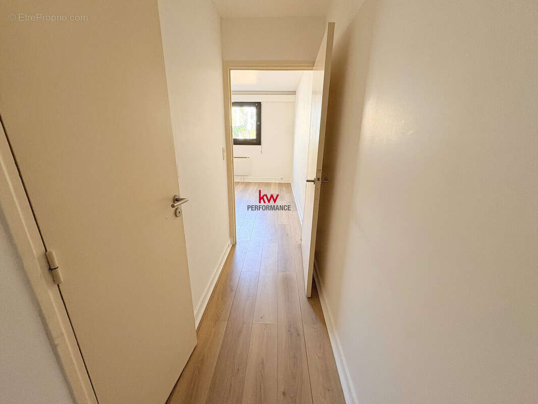 Appartement à ENGHIEN-LES-BAINS