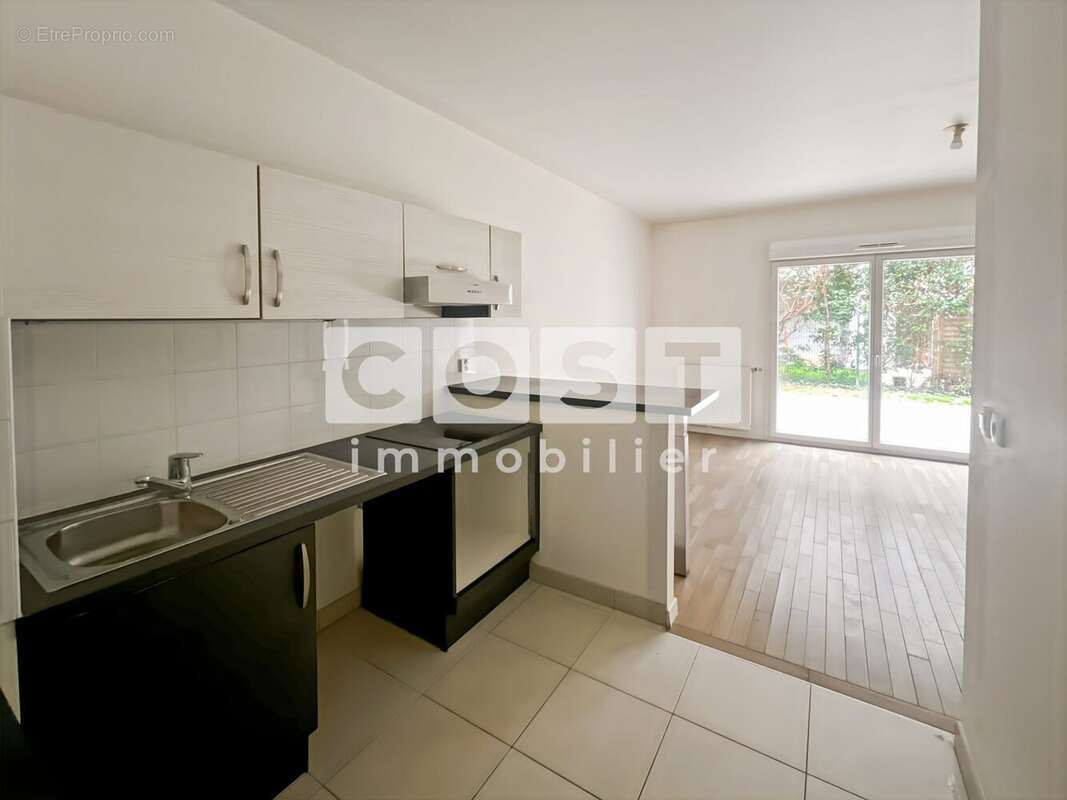 Appartement à BOIS-COLOMBES