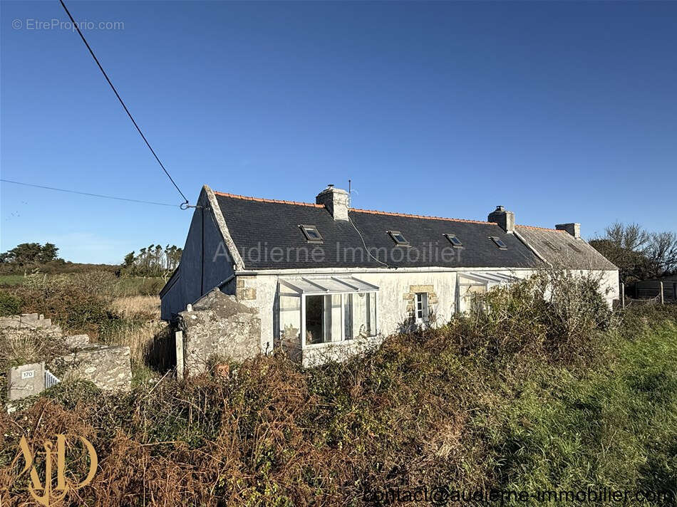 Maison à BEUZEC-CAP-SIZUN