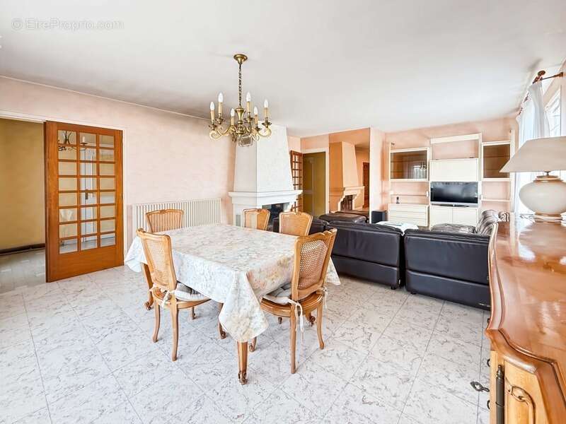 Maison à CHATELLERAULT