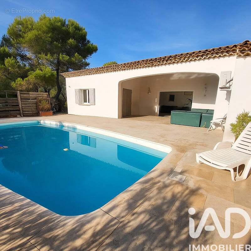 Photo 1 - Maison à VILLECROZE