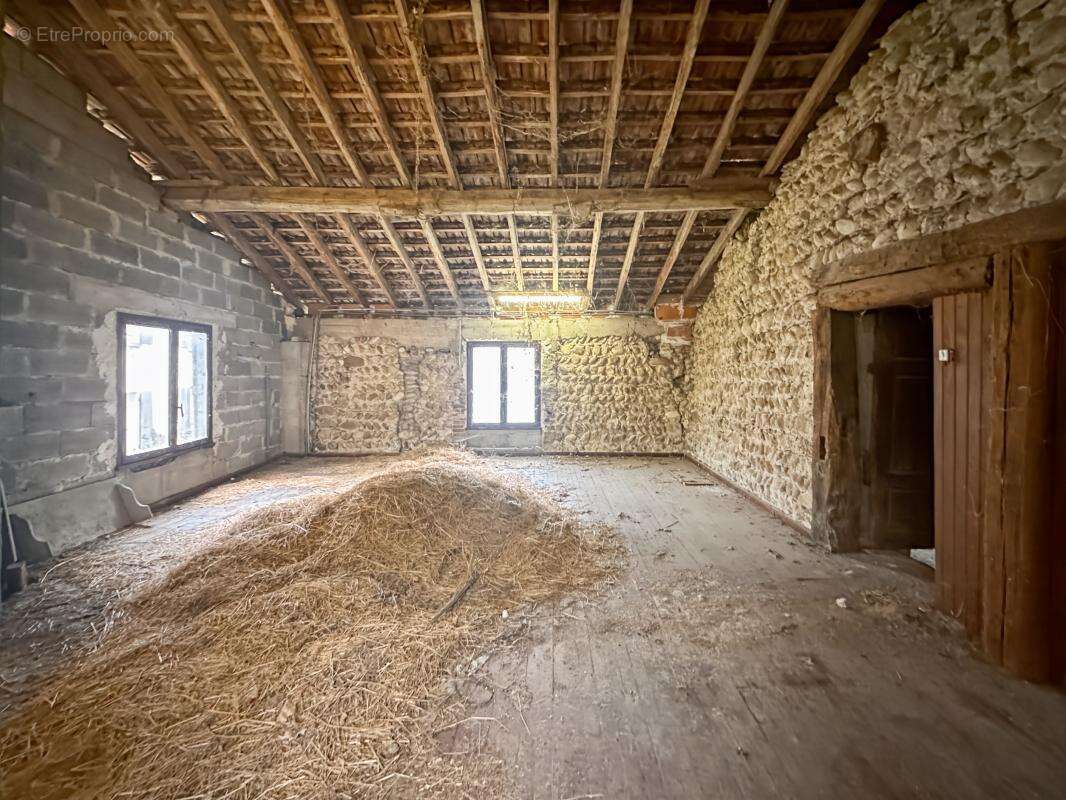 Maison à BEAUSEMBLANT