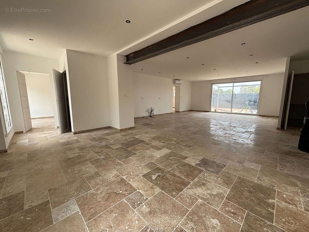 Pavillon de 148 m² - photo 2
