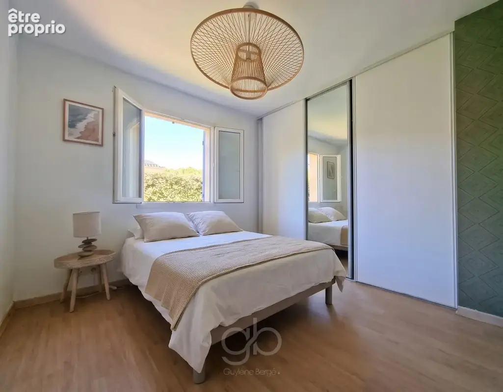 Sommieres (30250)  t5, 3 chambres  plain-pied  piscine, grand jardin au calme - photo 7
