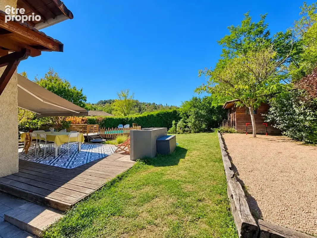 Maison Bully 110 m2 - 3 chambres, Piscine. - photo 2