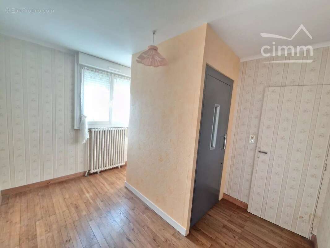 Maison à LES TOUCHES