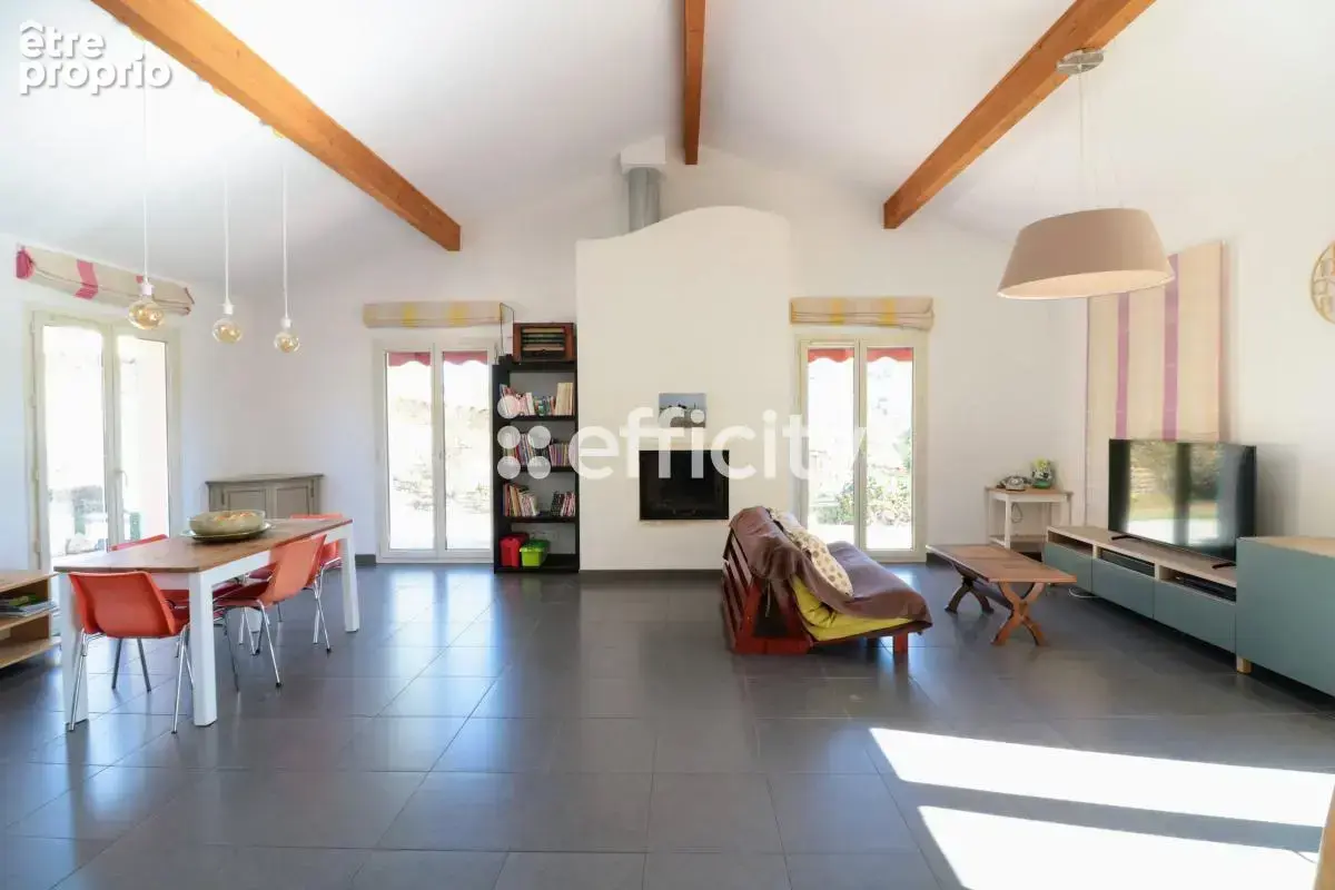 Maison 8 pièces 146 m² à vendre à Pouilly-Le-Monial (69400) - photo 2