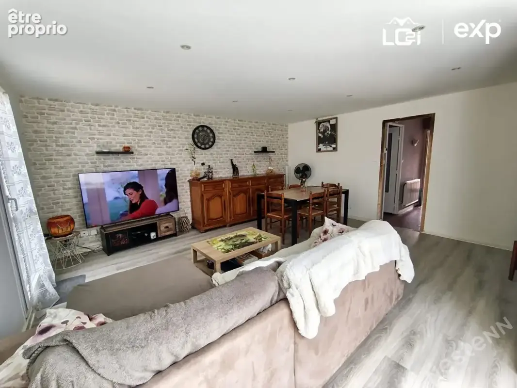 Maison 4 pièces 89 m² à vendre à Saint-Vallier (71230) - photo 7