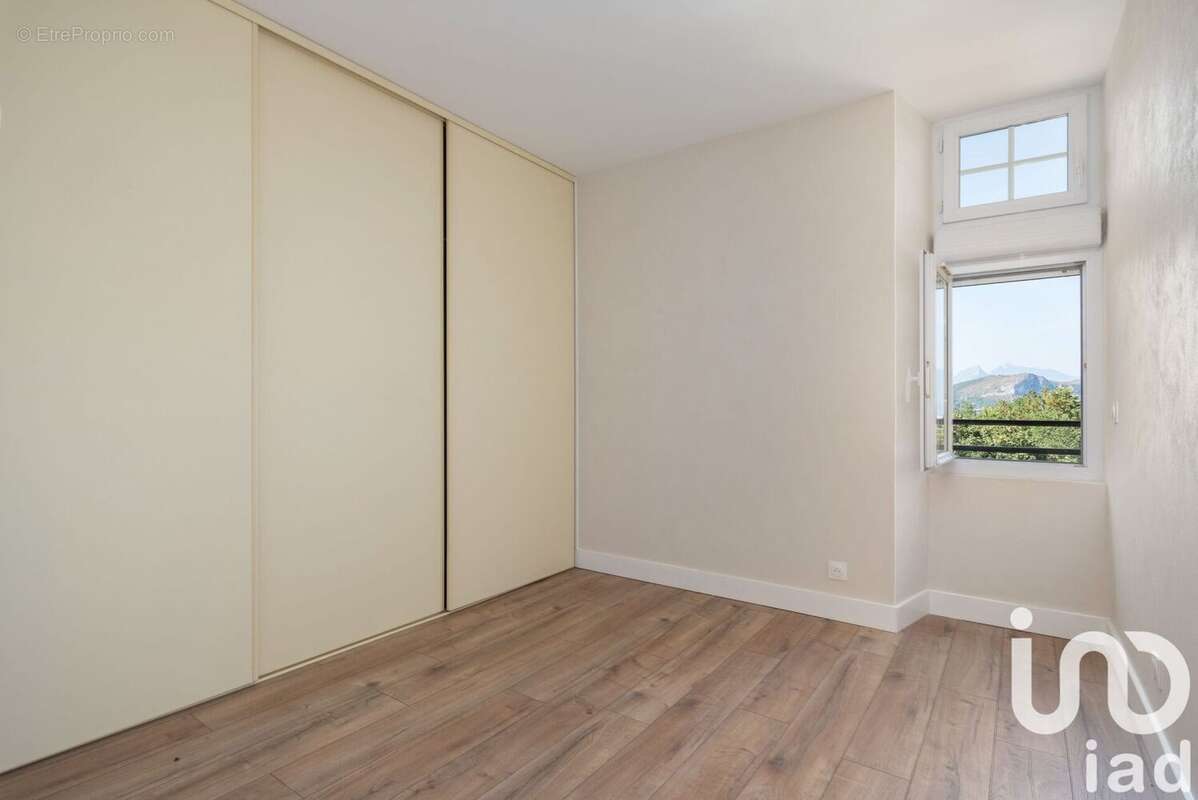 Photo 9 - Appartement à VARCES-ALLIERES-ET-RISSET