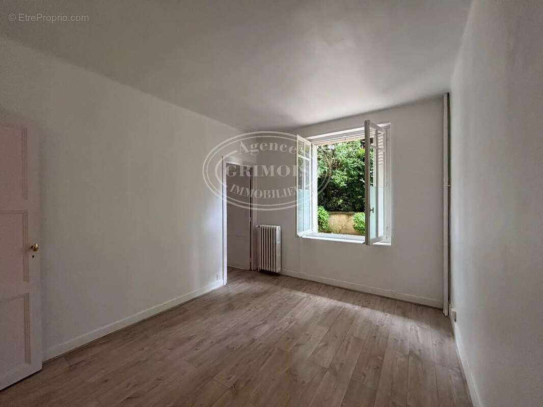 Appartement T2 RCD 38m² + cave - photo 10