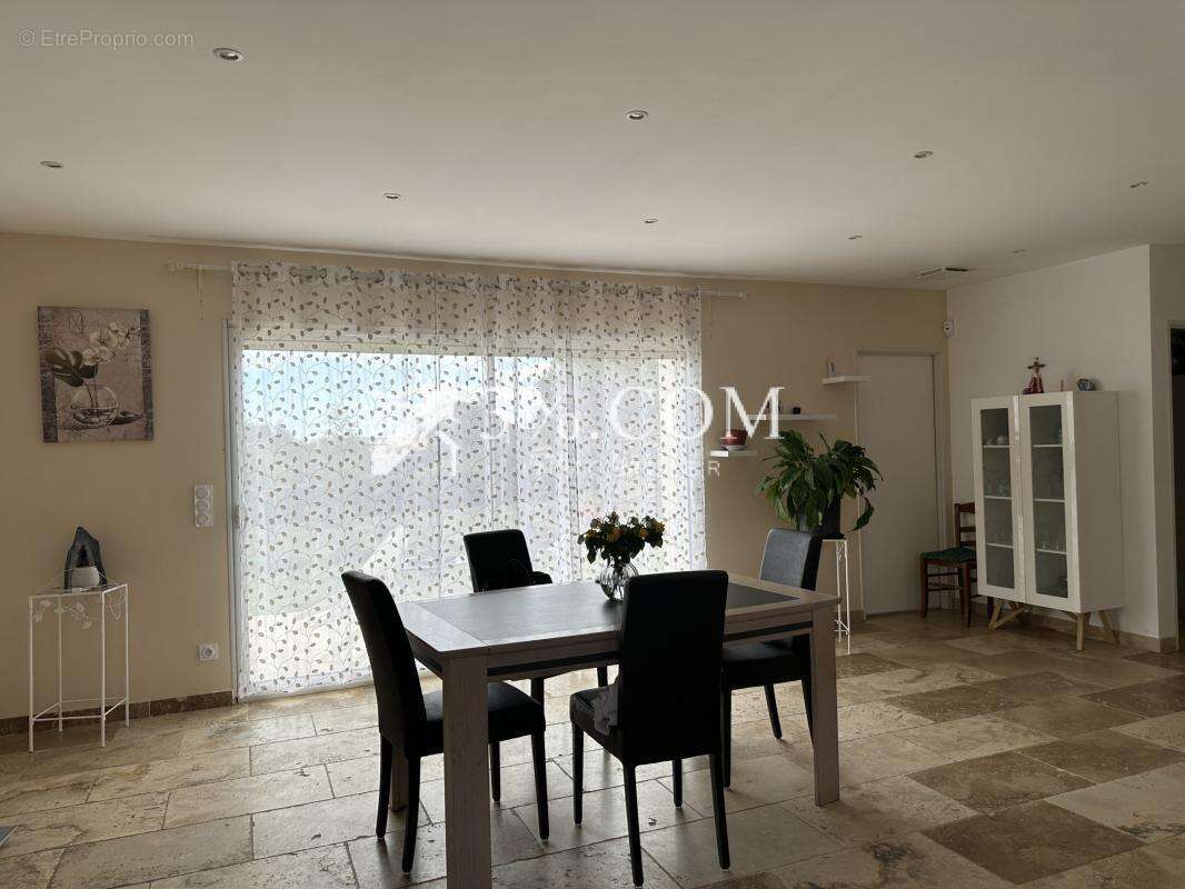 Maison plain pied de 2019, 3 chambres et garage - photo 5