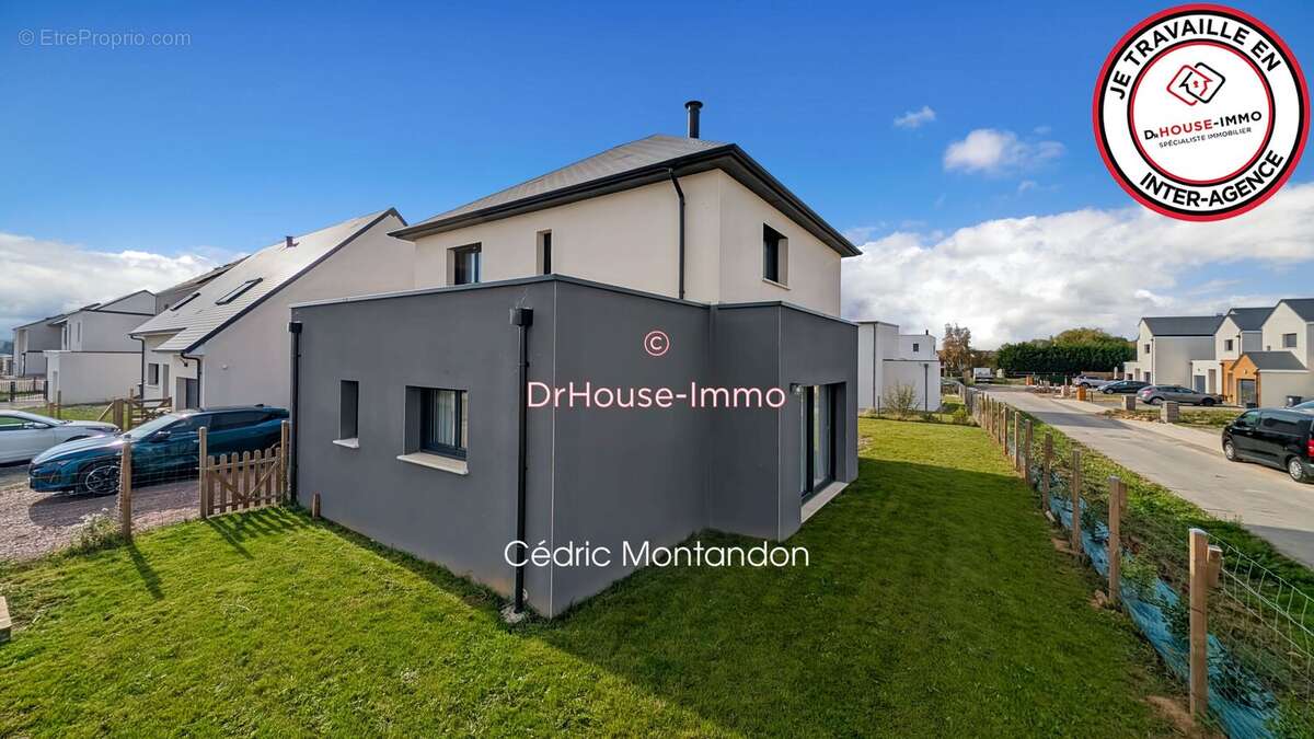 Maison à BLAINVILLE-SUR-ORNE