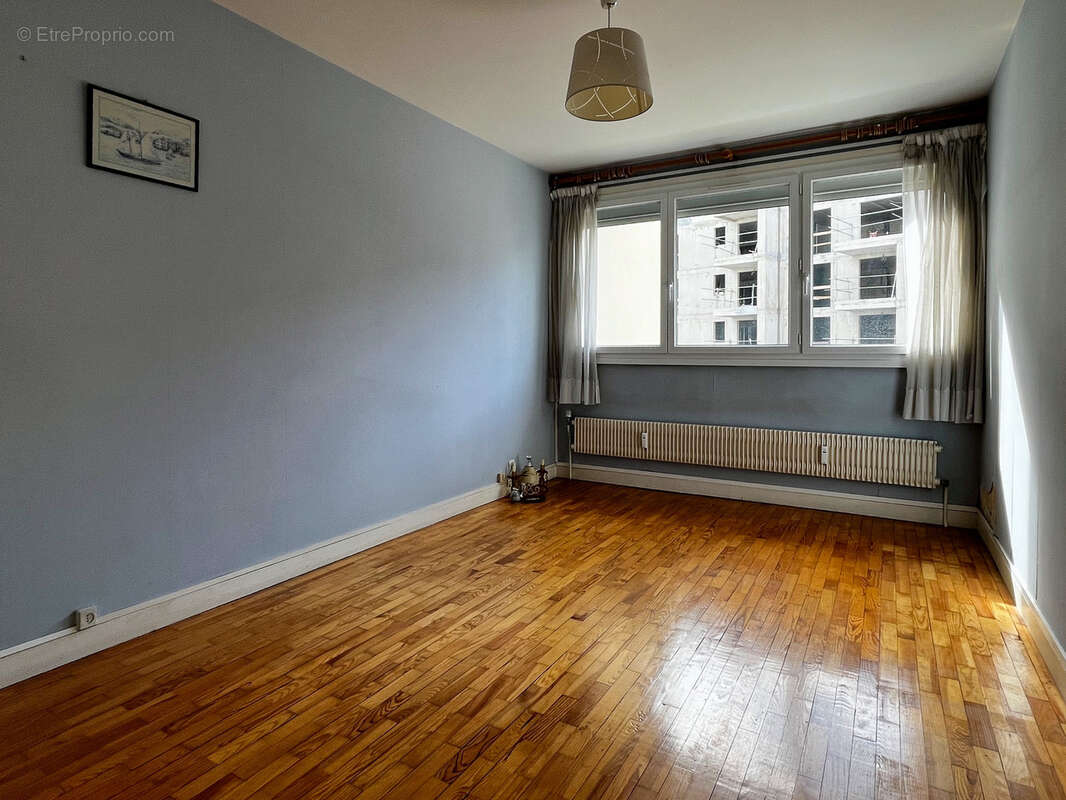 Appartement à CHAMALIERES