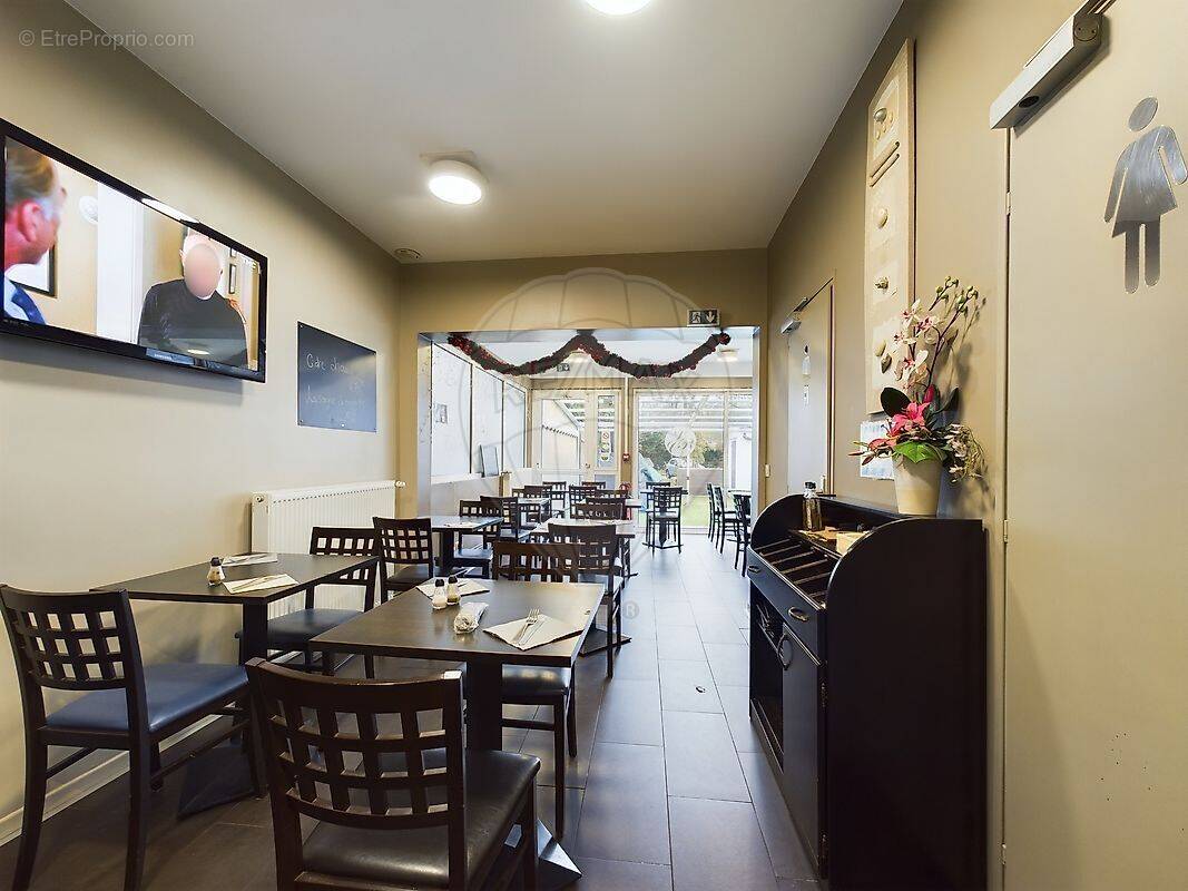 Commerce à AMNEVILLE