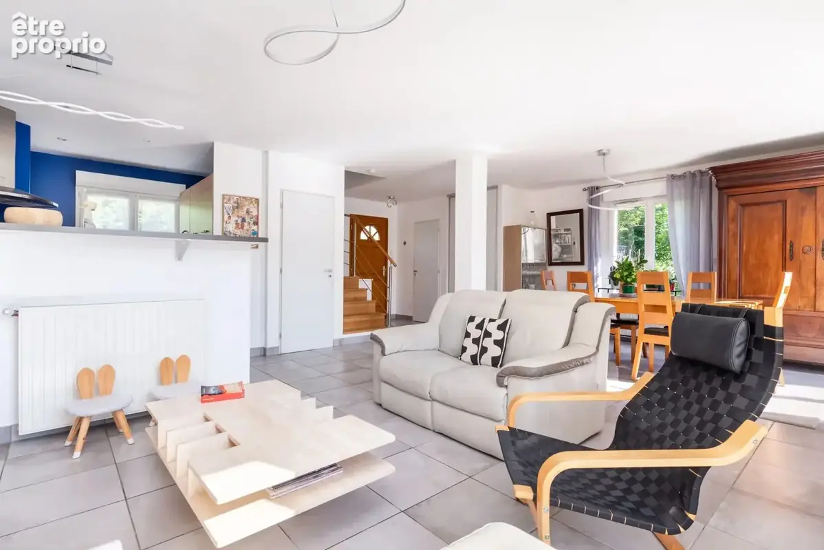 Maison 6 pièces – 5 chambres – Jardin - photo 3