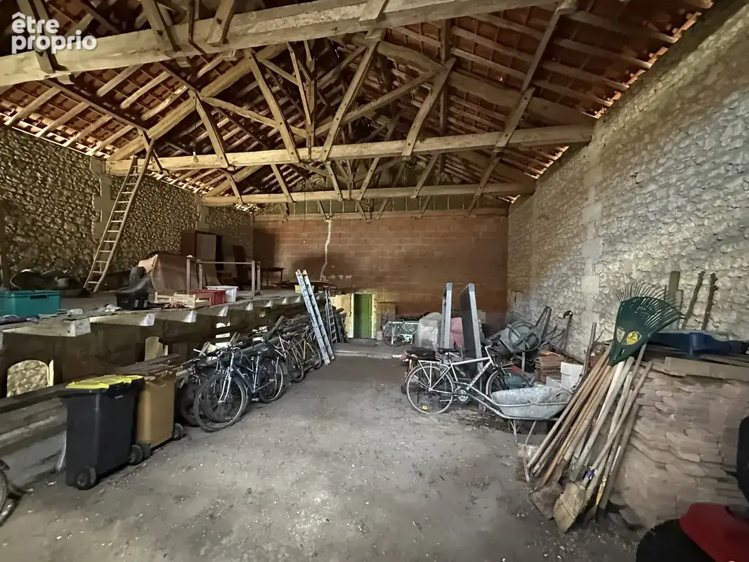 Maison en pierres avec grange - photo 16