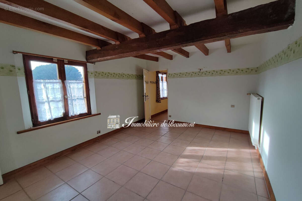 Maison à BEAUMONT-LE-ROGER